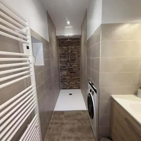 Maison Confort Pour 2-4 Personnes, Proche Du Pal Trezelles